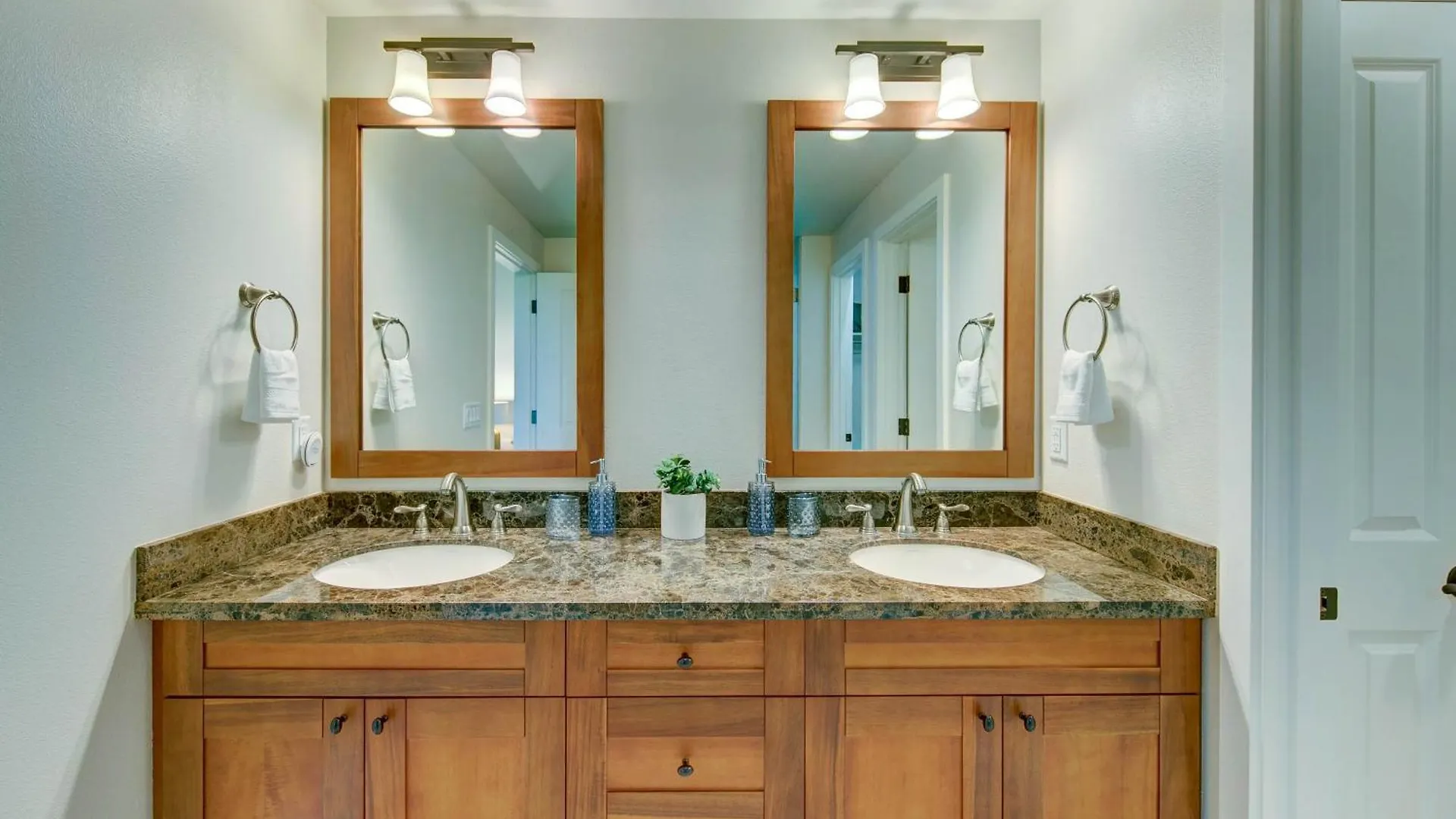 Kauai Pili Mai By Coldwell Banker Island Vacations Apartment Koloa